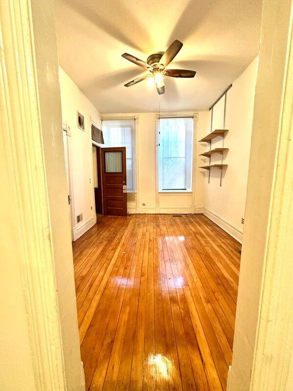 1656 S Throop St #1R - Photo 3 of 13