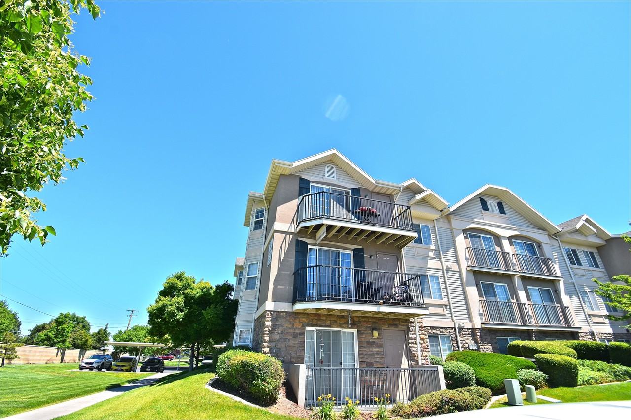 1645 W Vivante Way 12C, West Valley City, UT 84119 3 Bedroom House for