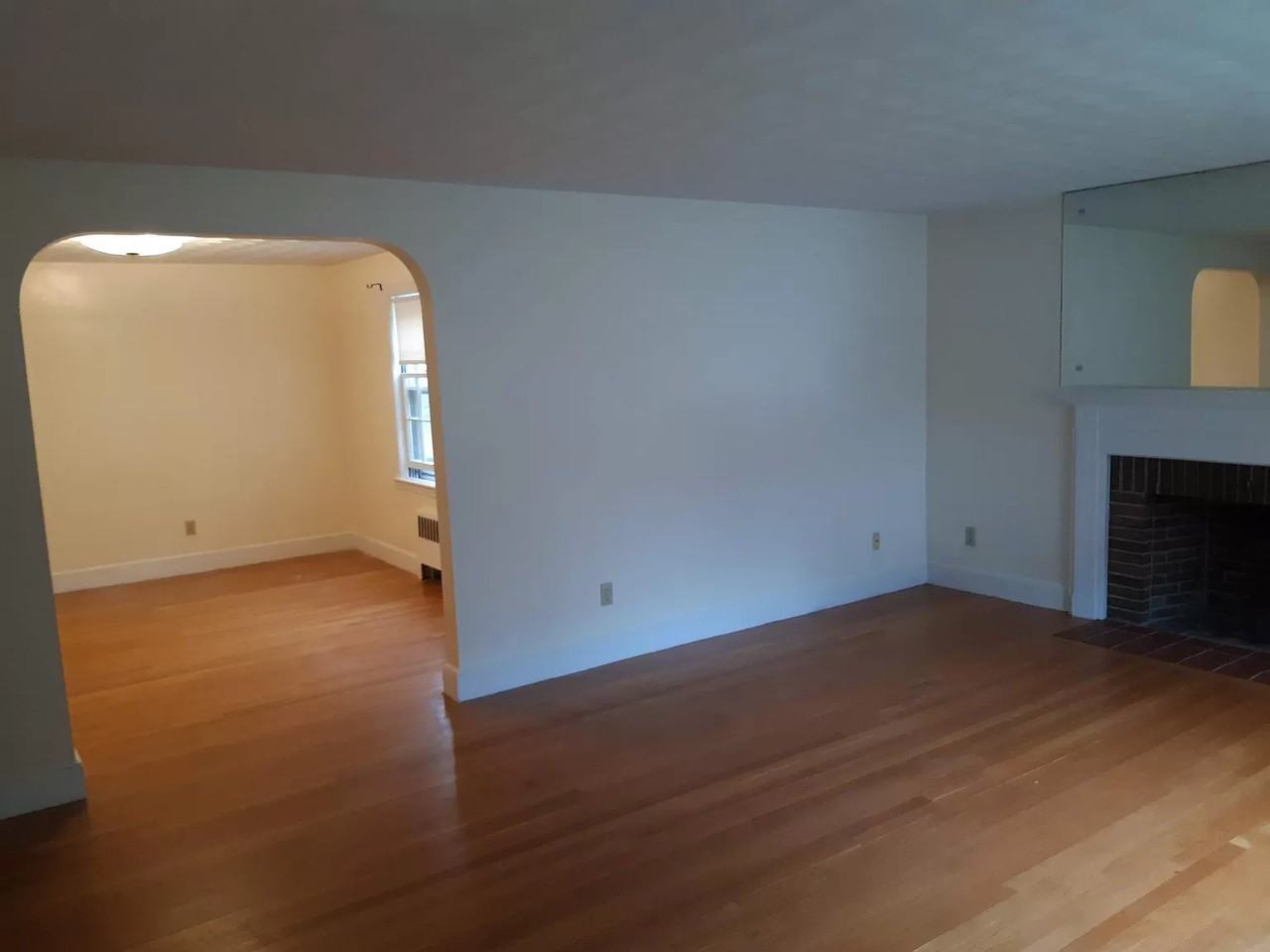 33-35 Oak Ave Oak Ave. #35 - Photo 3 of 10