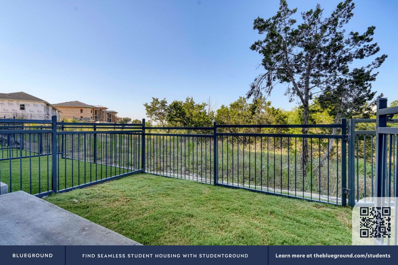 5005 East Parmer Lane - Photo 7 of 113