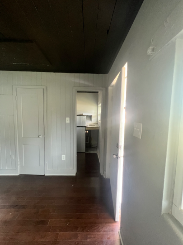 8010 Se Us Hwy #2A - Photo 2 of 7