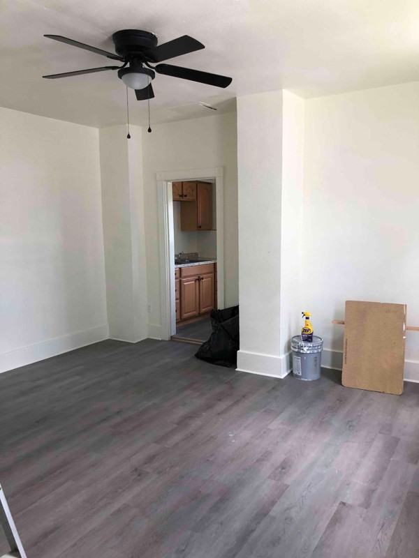 131 E 16th Ave - Photo 3 of 11