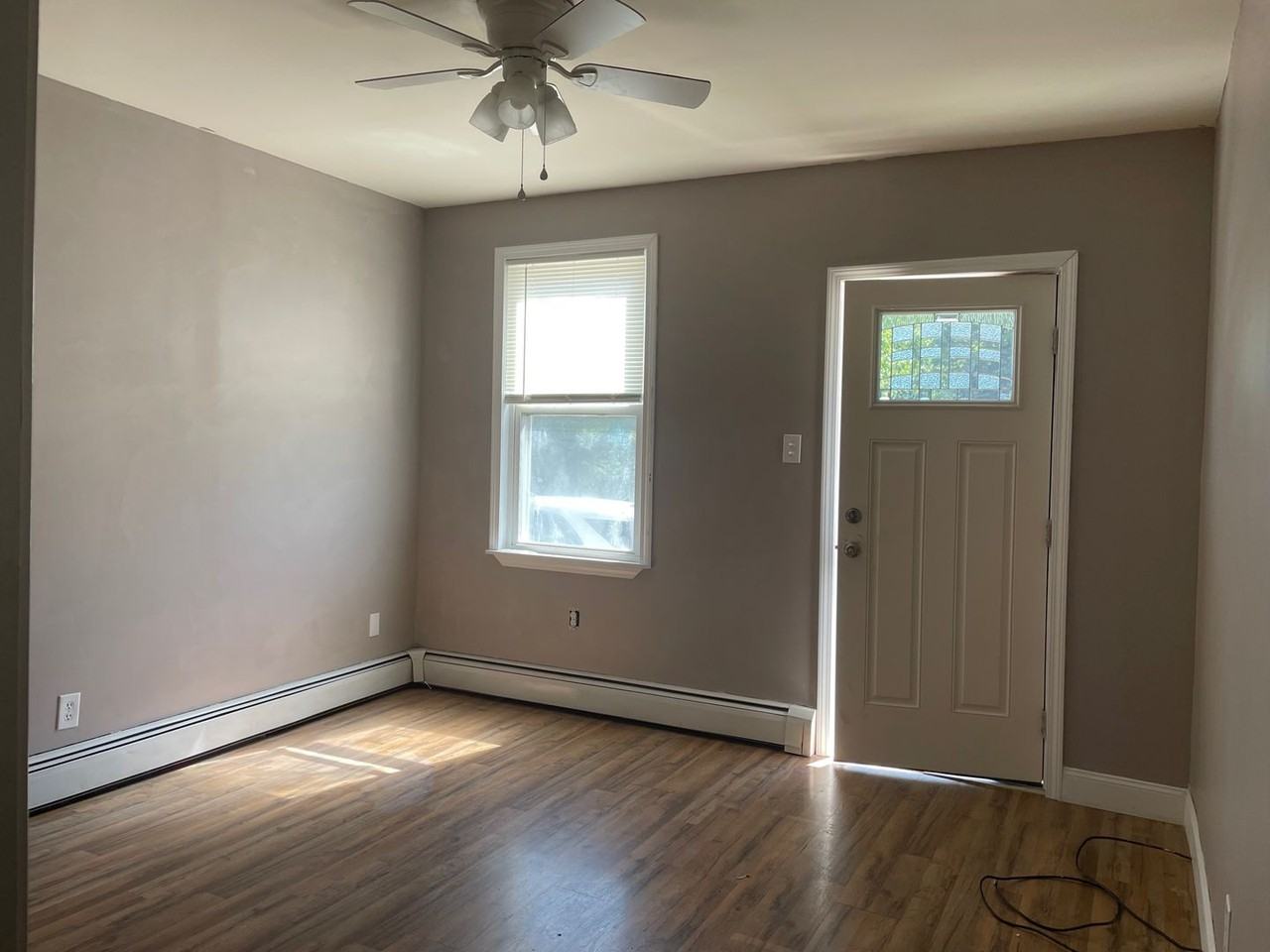 631 South St - Photo 2 of 10