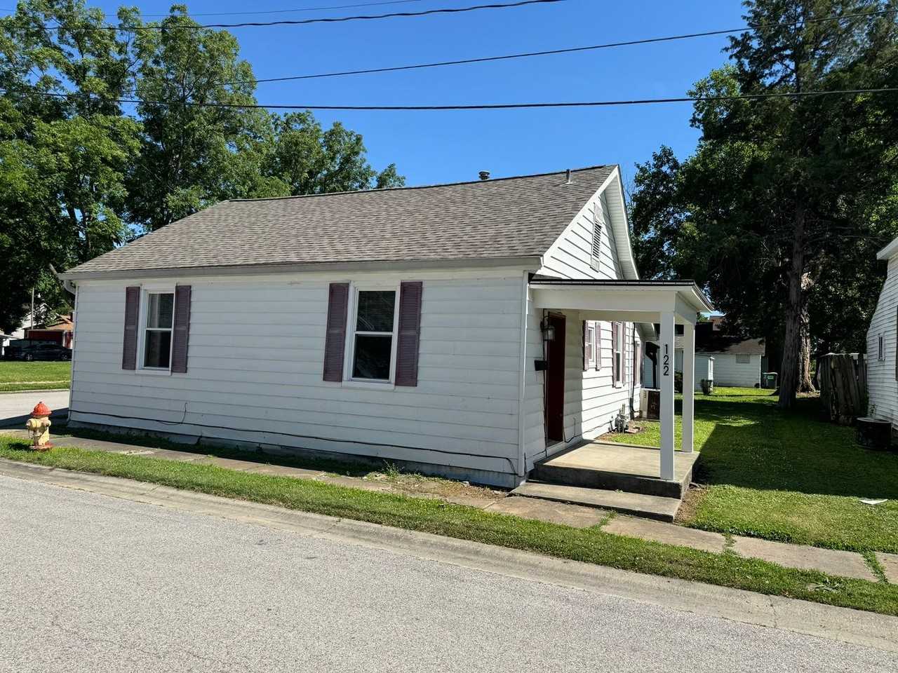 122 E State St - Photo 3 of 13