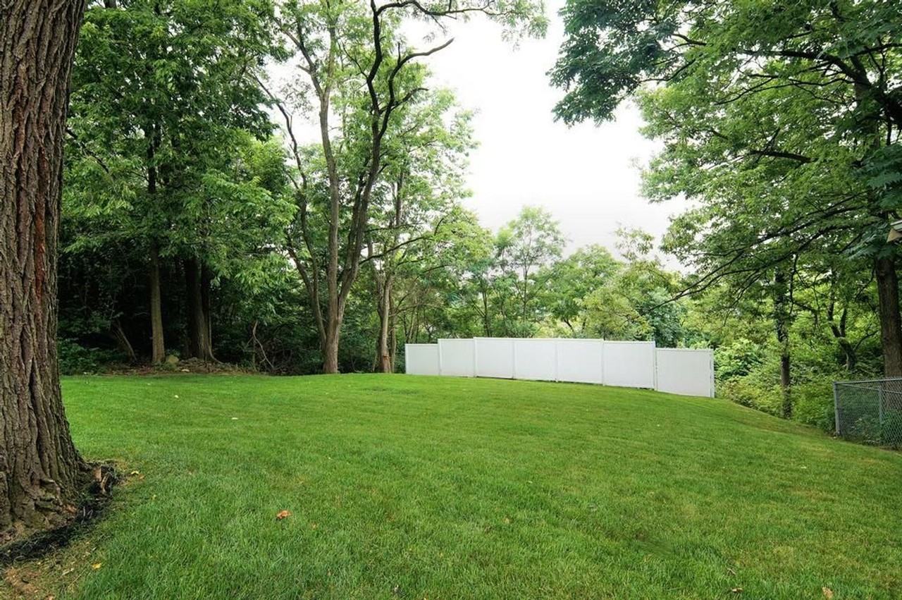 2965 Deckebach Avenue - Photo 4 of 21