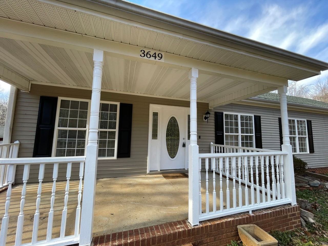 3649 Old Red Cross Rd - Photo 2 of 38
