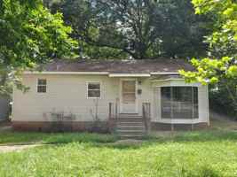 featured image of 5331 Fairfax Ave