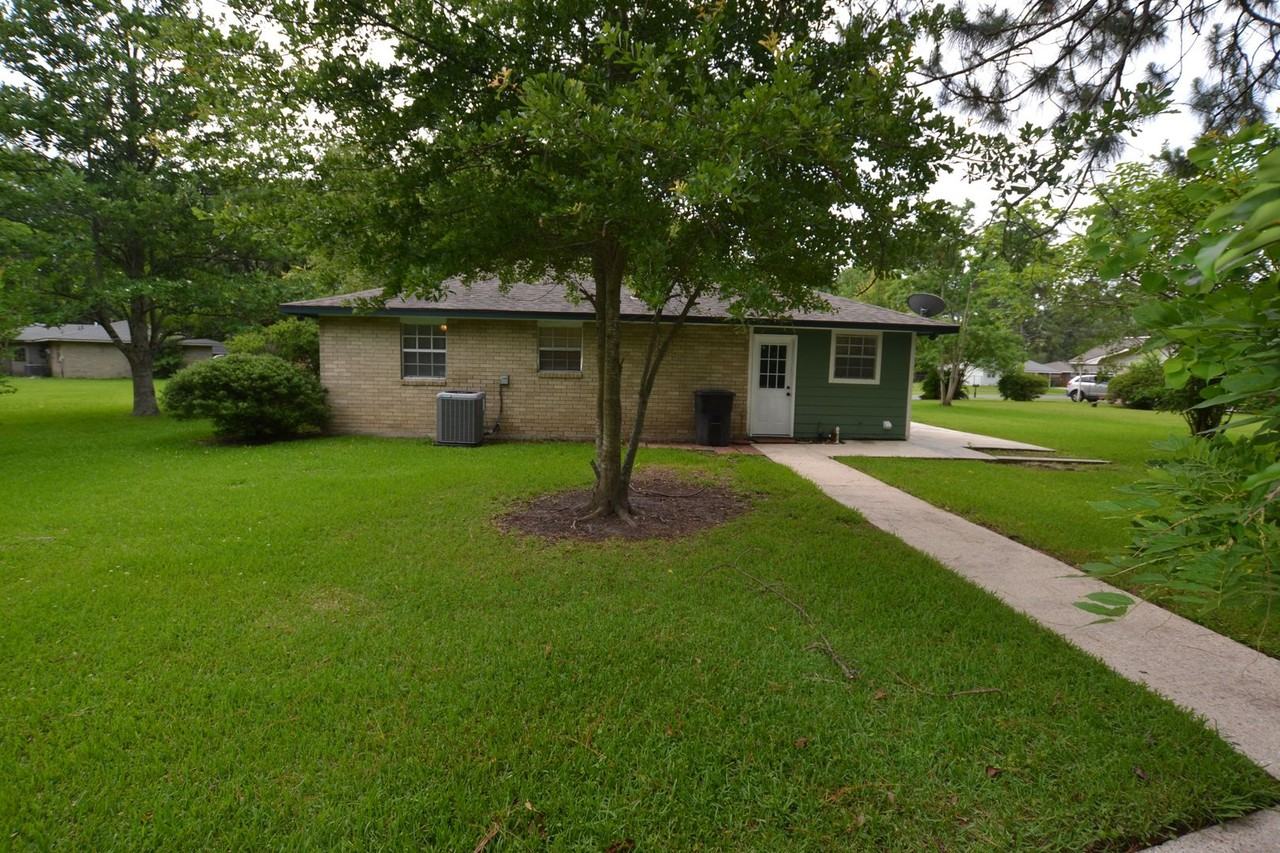 1857 Theron Dr - Photo 5 of 48