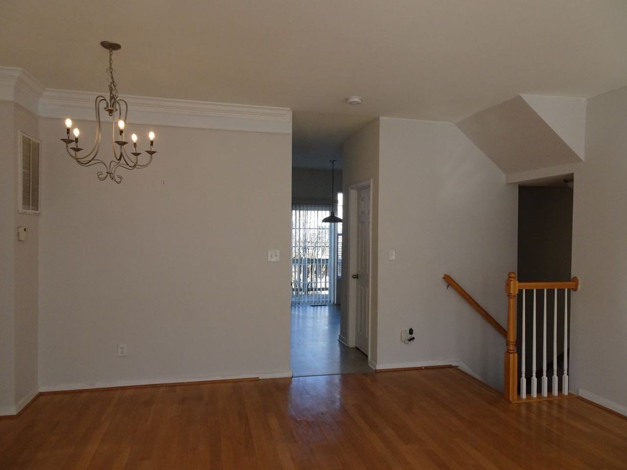 610 Jessica Cir - Photo 2 of 13