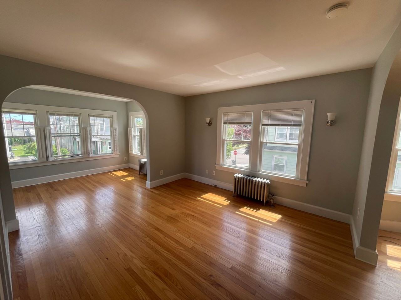 25 Rogers St - Photo 3 of 14