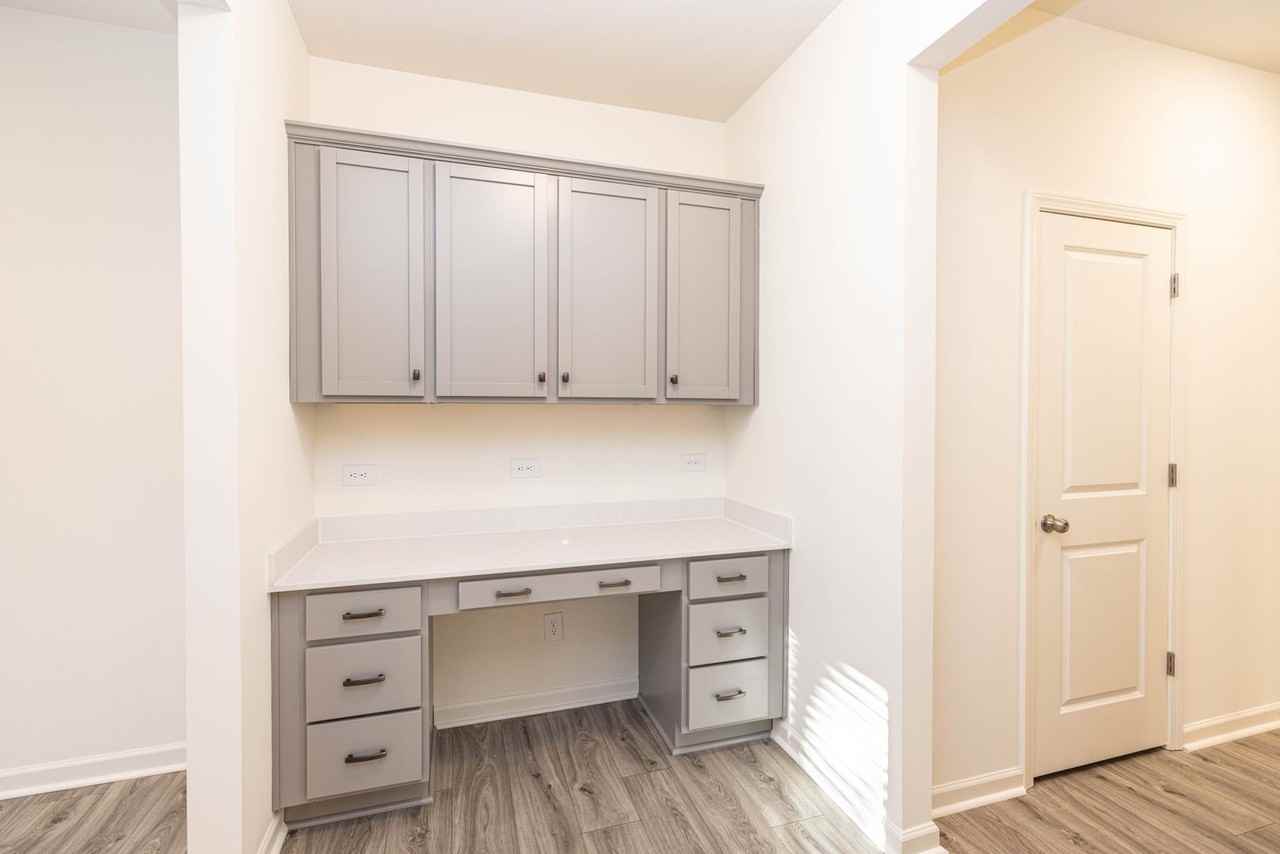 109 Gaelic Dr - Photo 6 of 14