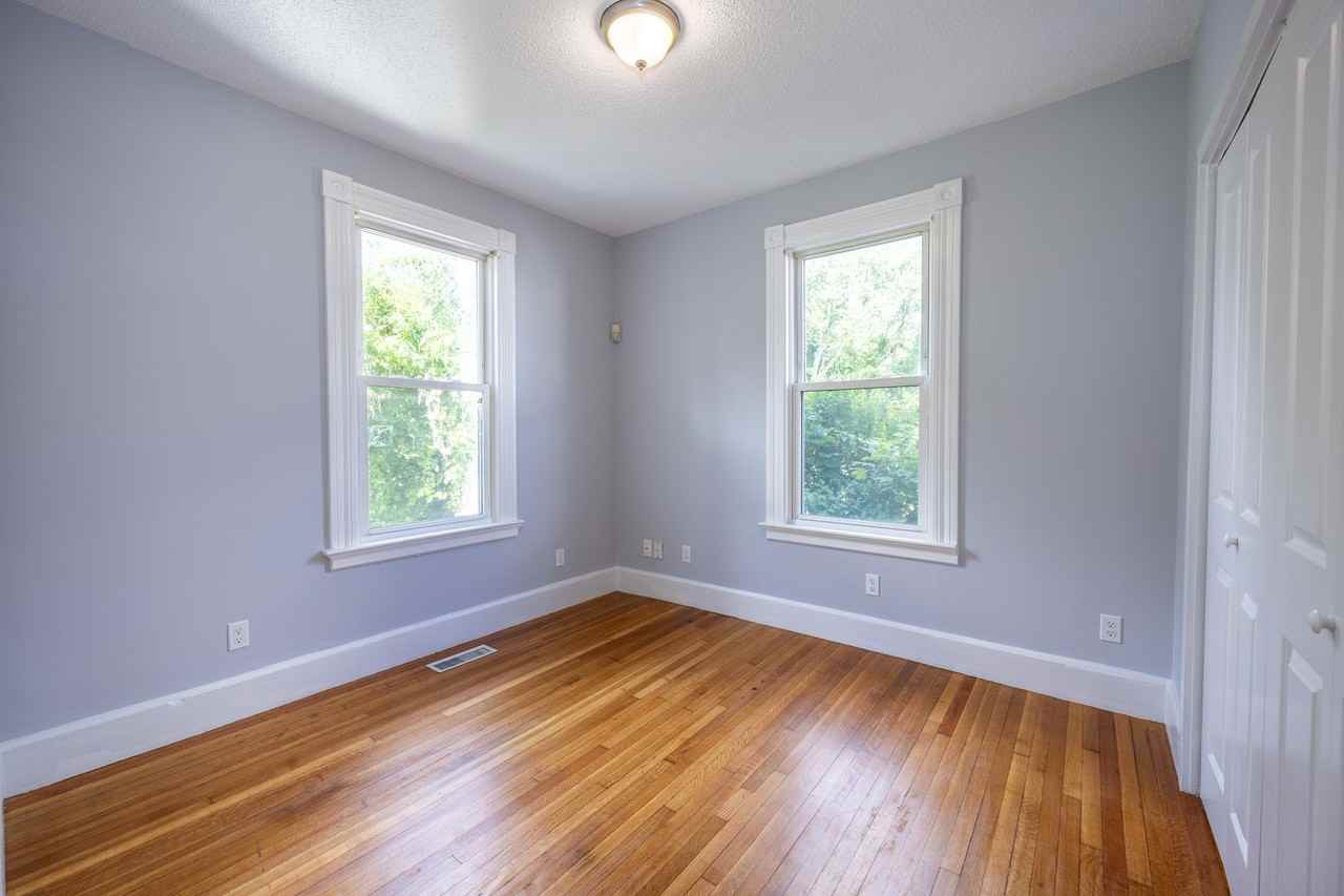 260 W Main St - Photo 3 of 10