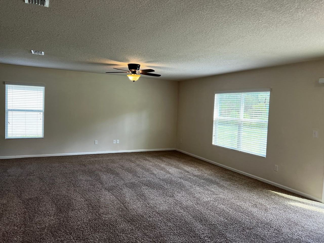 232 Brooklet Cir - Photo 3 of 18