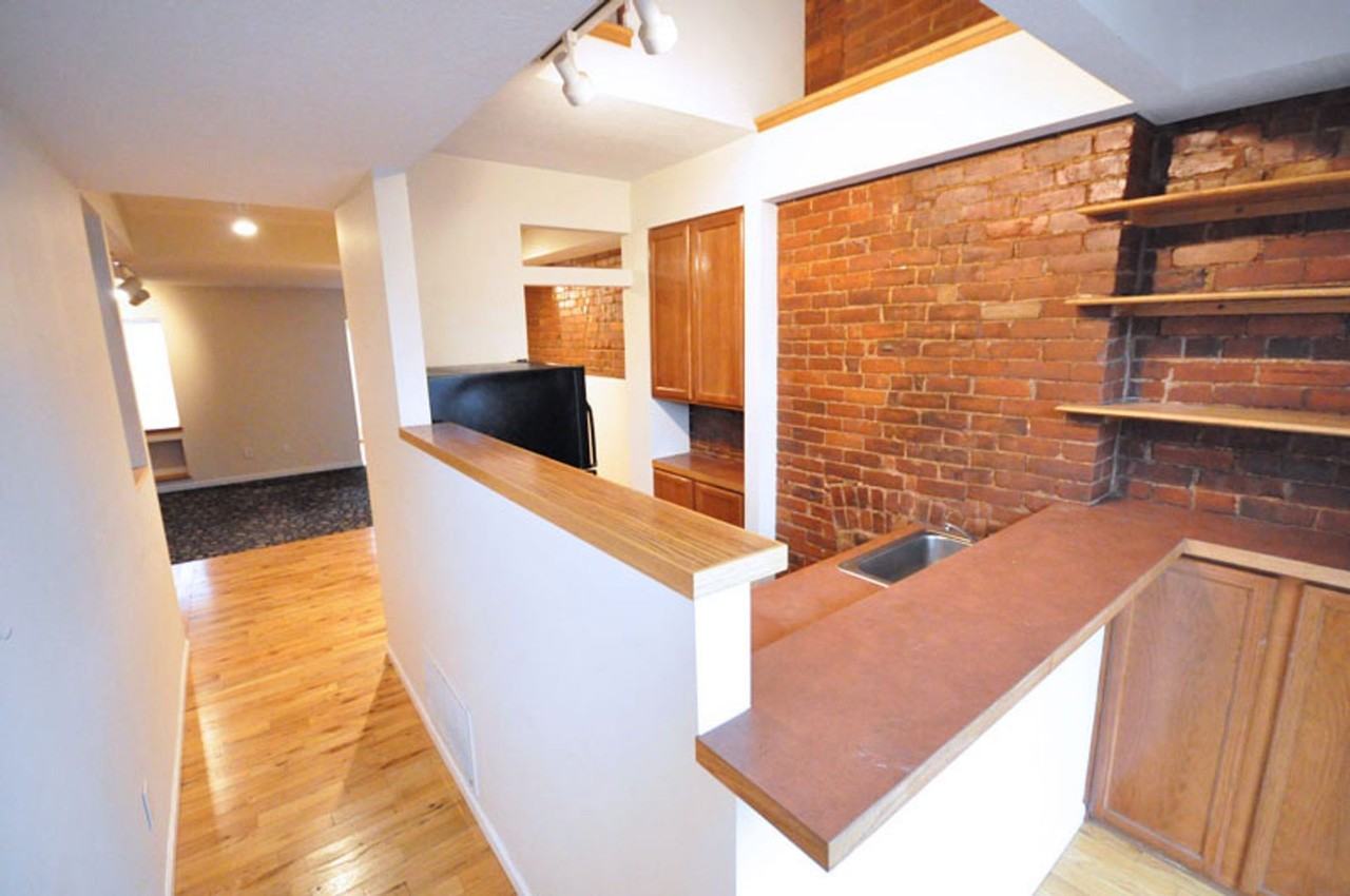 1216-1218 Indianola Avenue - Photo 3 of 11