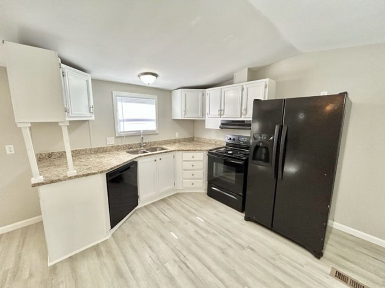 576 W Point Rd - Photo 3 of 13