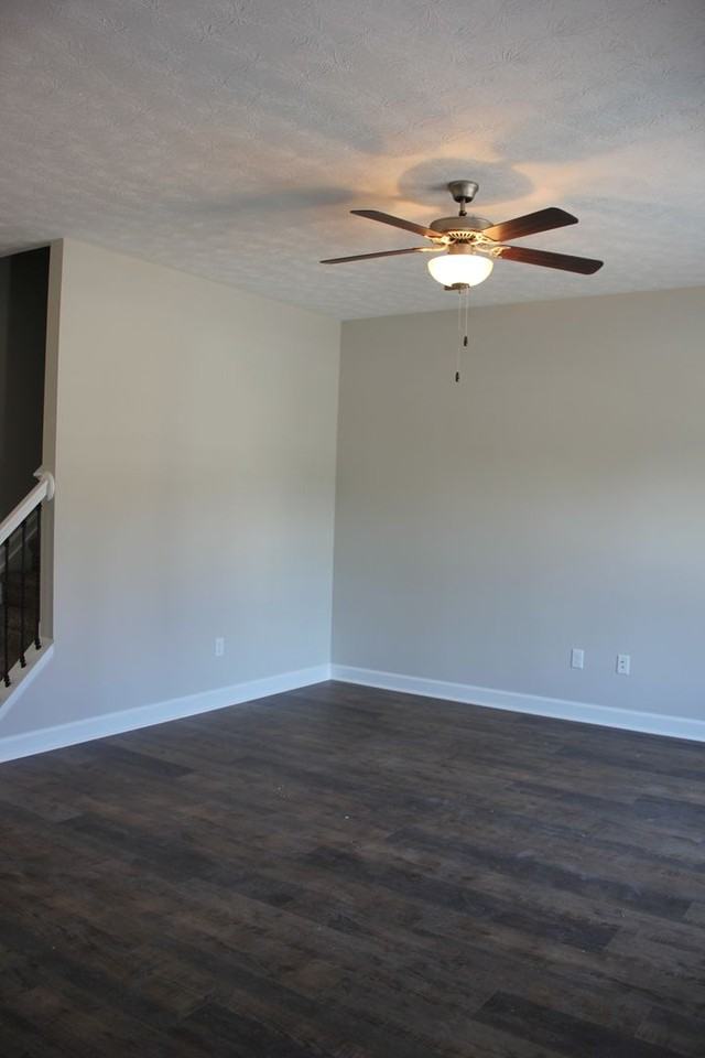 171 Cedar Point Ln - Photo 3 of 14
