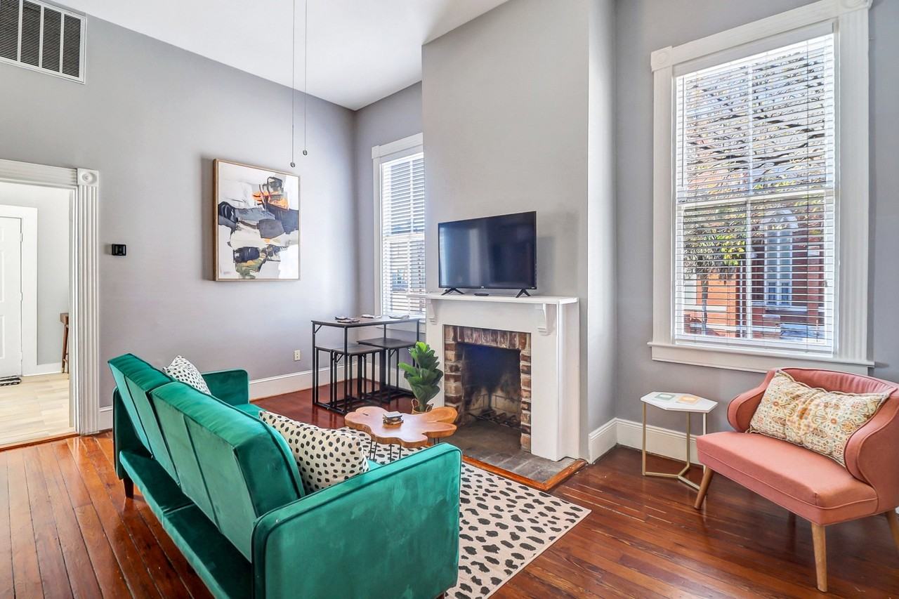 201 E Duffy St #B - Photo 5 of 25