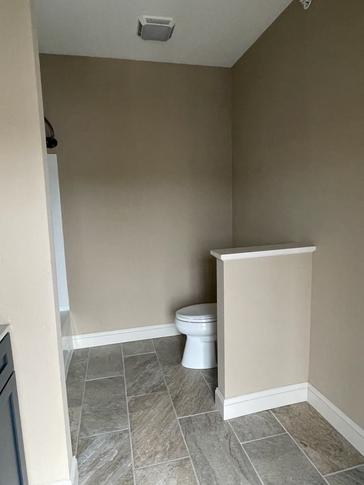 245 W Broad St #202 - Photo 4 of 10