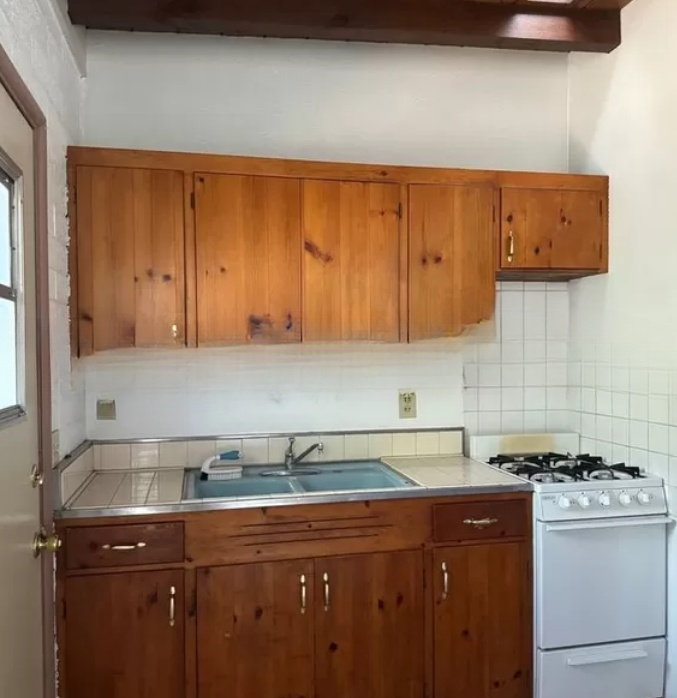 1336 North 2nd Avenue - Photo 2 of 3