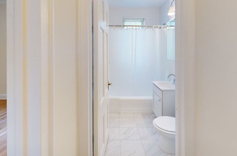 CHR Brighton Apartments - Photo 5 of 34