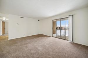 featured image of 46275 Lakeside Park Dr