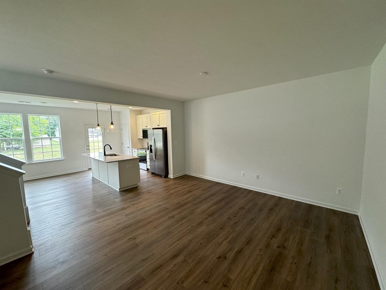 39 Melsonby Dr #1 - Photo 3 of 13