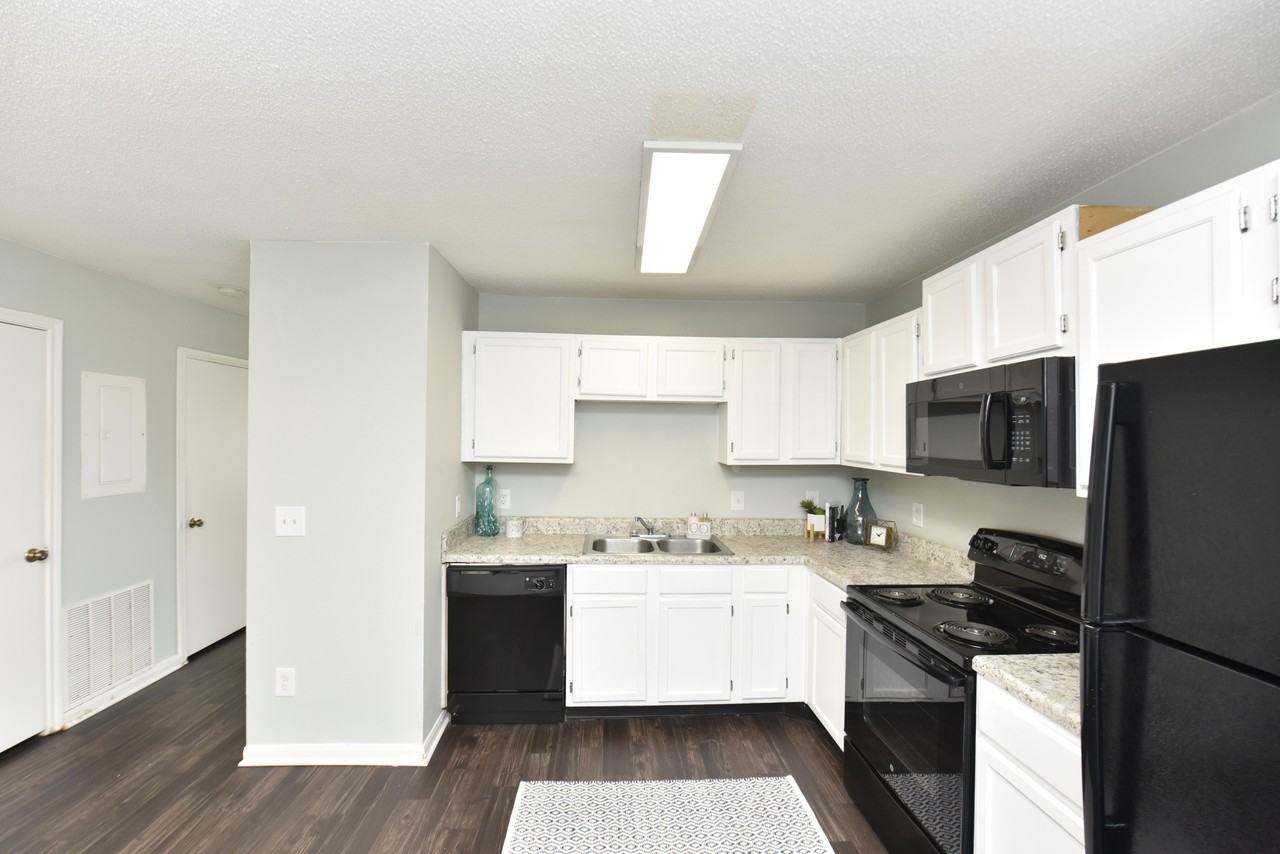 Spring Hill Townhomes - Photo 4 of 37