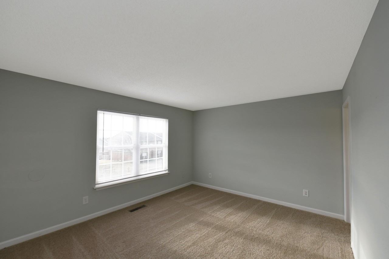 Spring Hill Townhomes - Photo 7 of 37