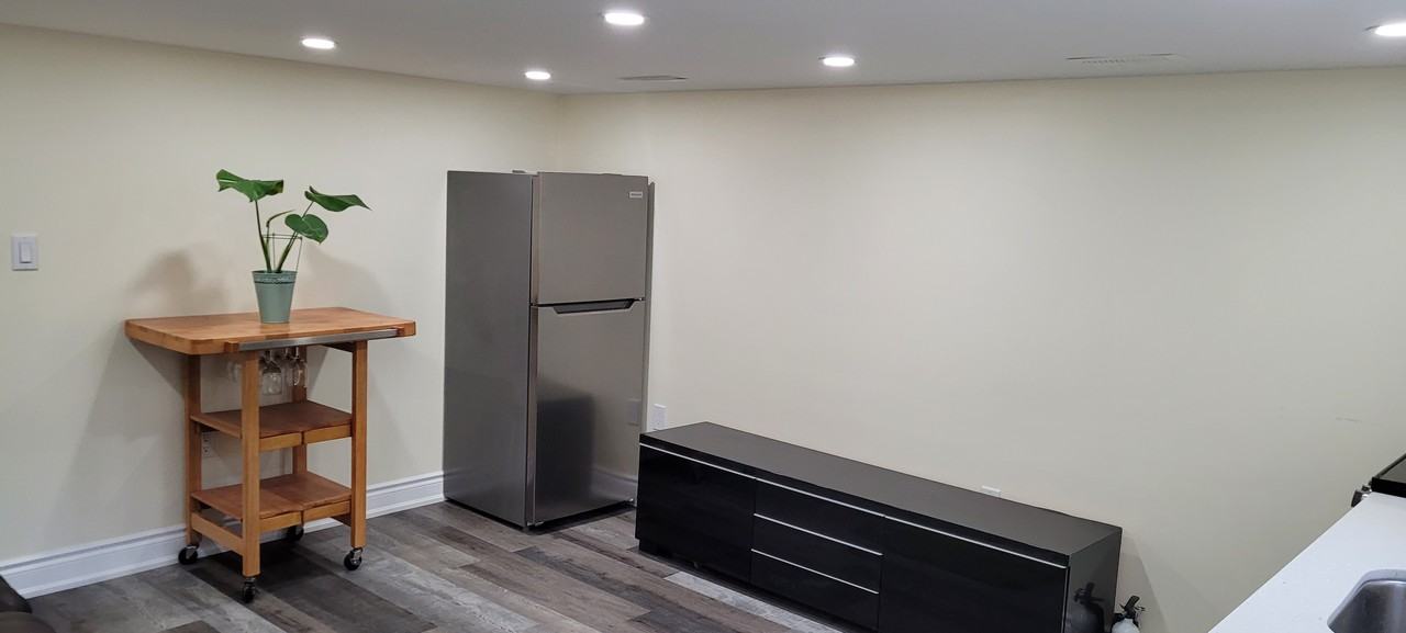 65A Chambers Avenue - Photo 3 of 6