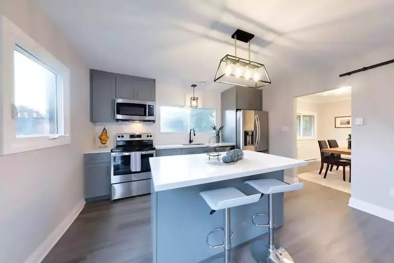 5 Oak St - Photo 3 of 15