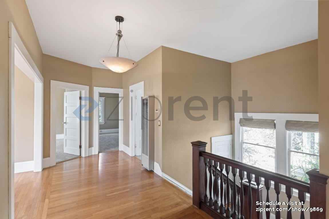 379 Orange St - Photo 3 of 24