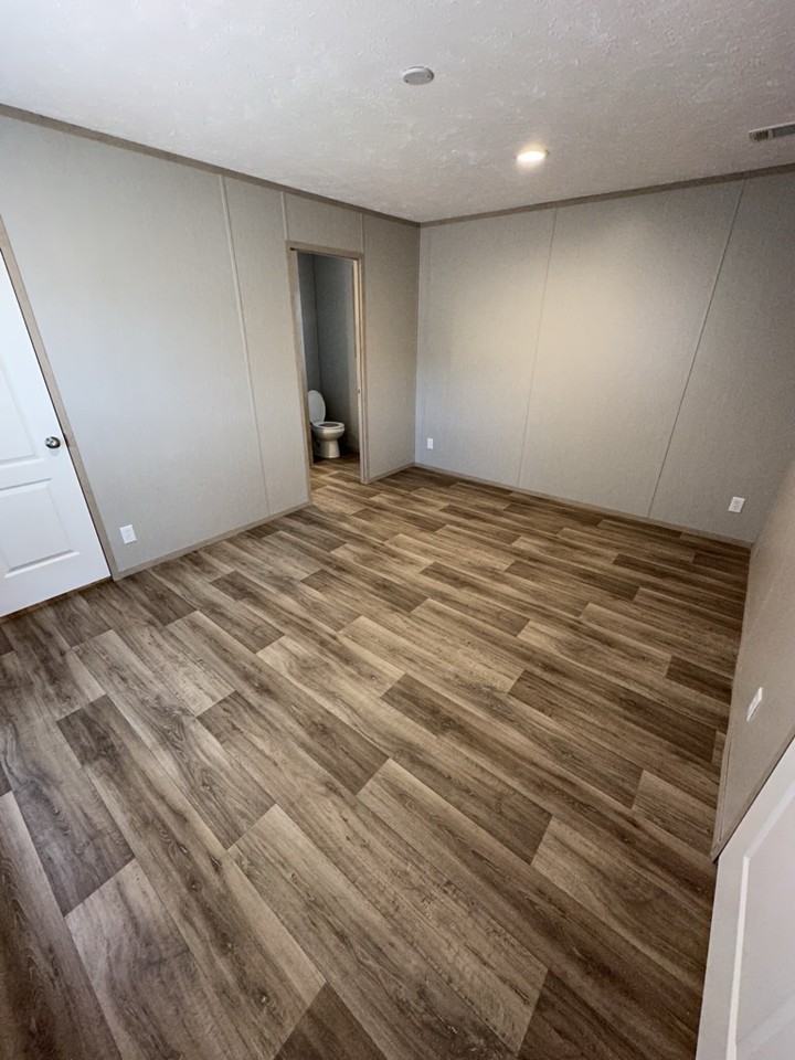 615 Kim Loop Road - Photo 7 of 12