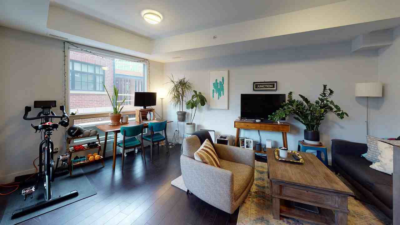 332 High Park Avenue #203 - Photo 7 of 22