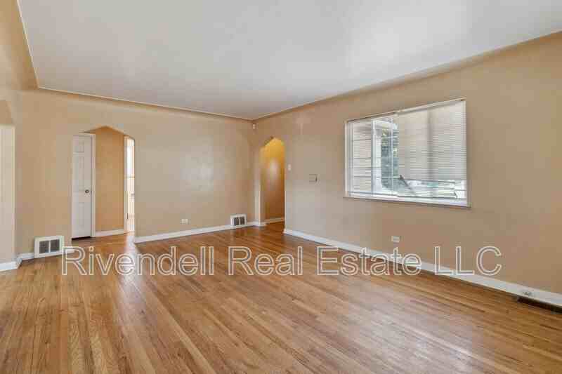 5085 Eliot St - Photo 3 of 21