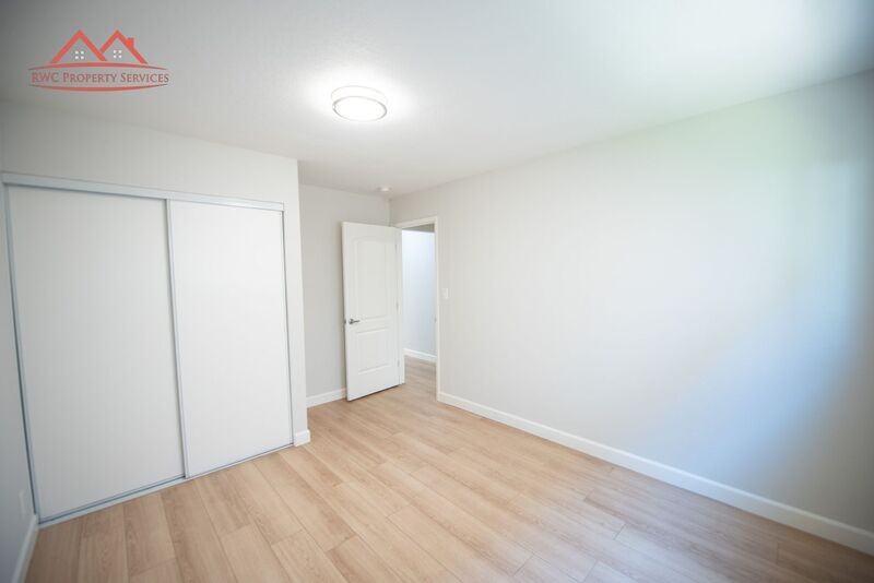 229 Greendale Way #2 - Photo 7 of 14