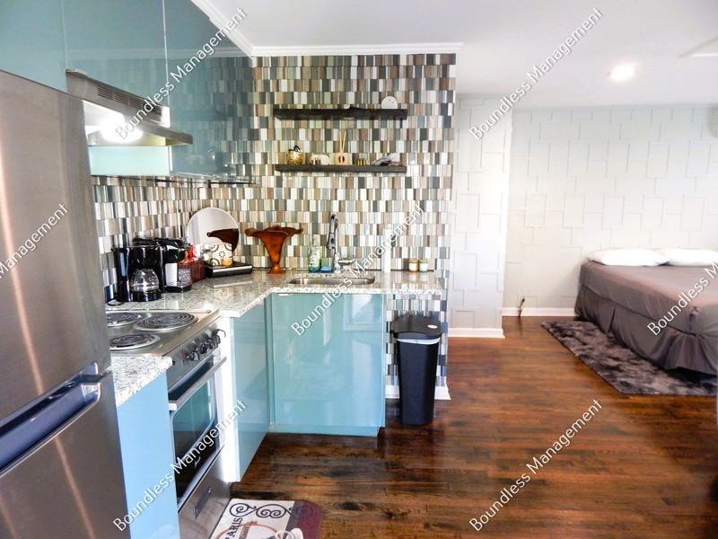 1410 Jefferson Avenue - Photo 2 of 12