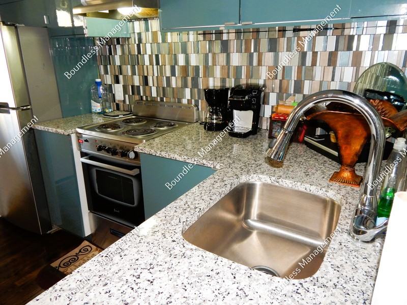 1410 Jefferson Avenue - Photo 4 of 12