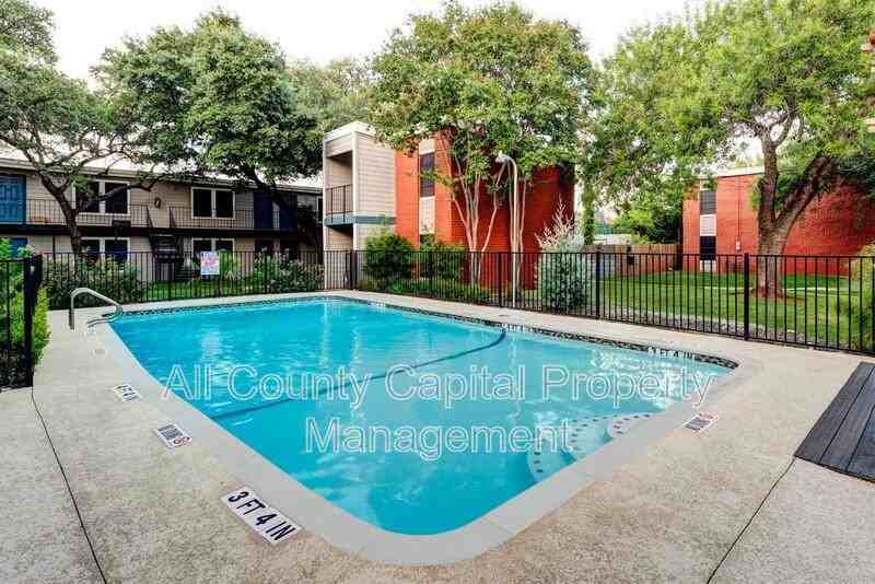 5426 Menchaca Rd #208 - Photo 2 of 4