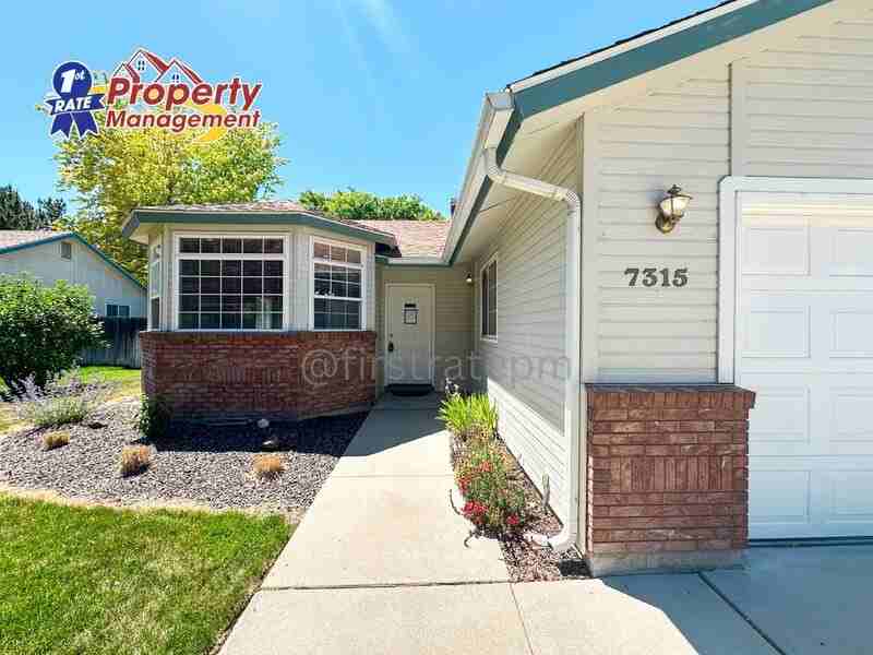 7315 N Parkcrest Ave - Photo 2 of 25