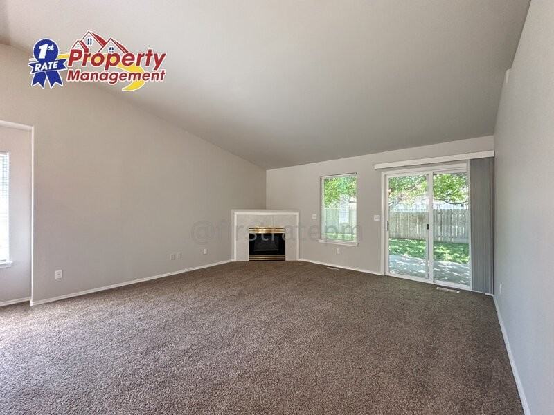 7315 N Parkcrest Ave - Photo 4 of 25