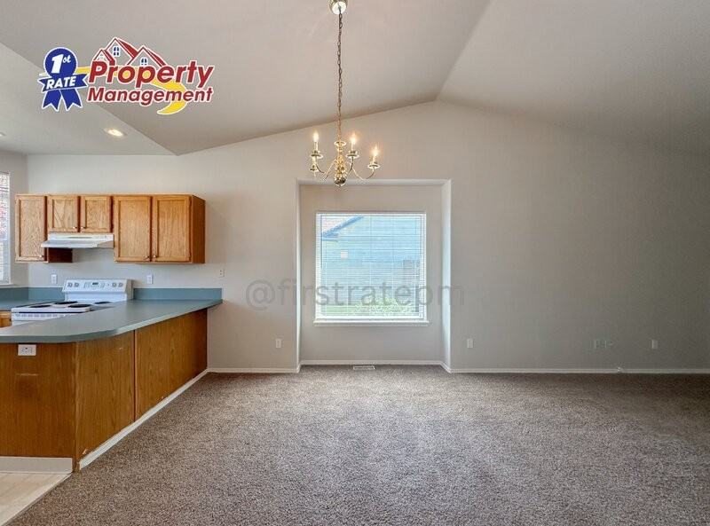 7315 N Parkcrest Ave - Photo 7 of 25