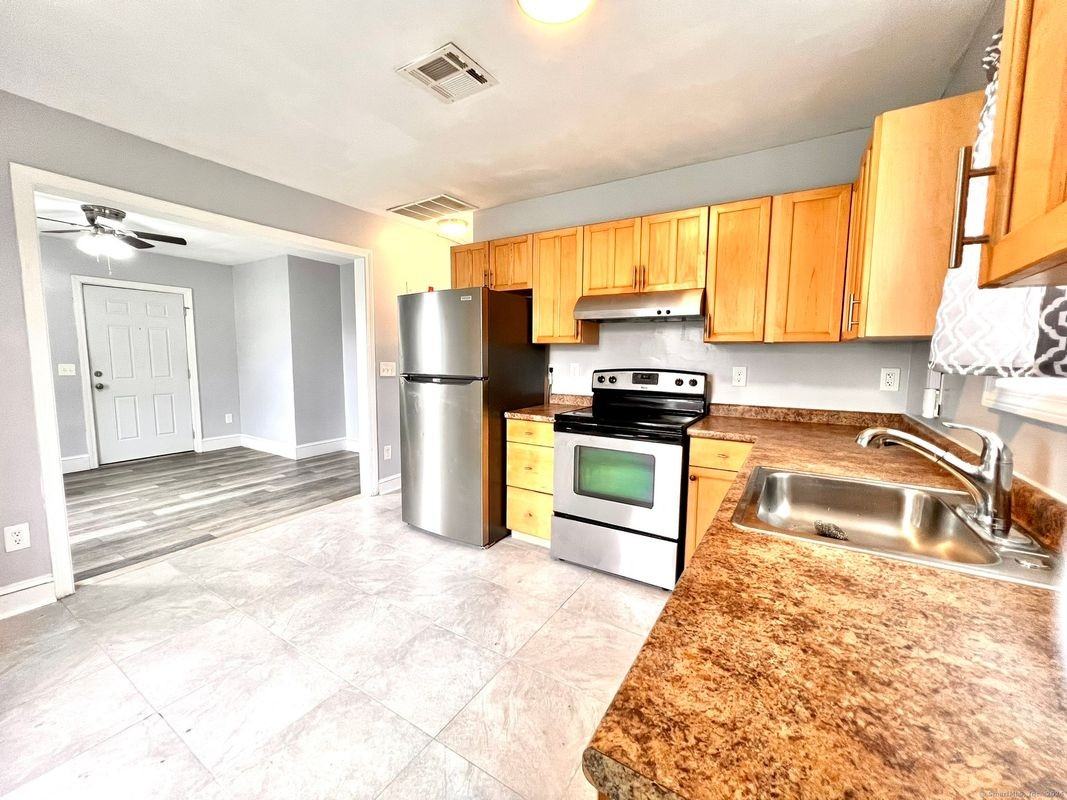 31 Beecher Ave ##2 - Photo 2 of 13