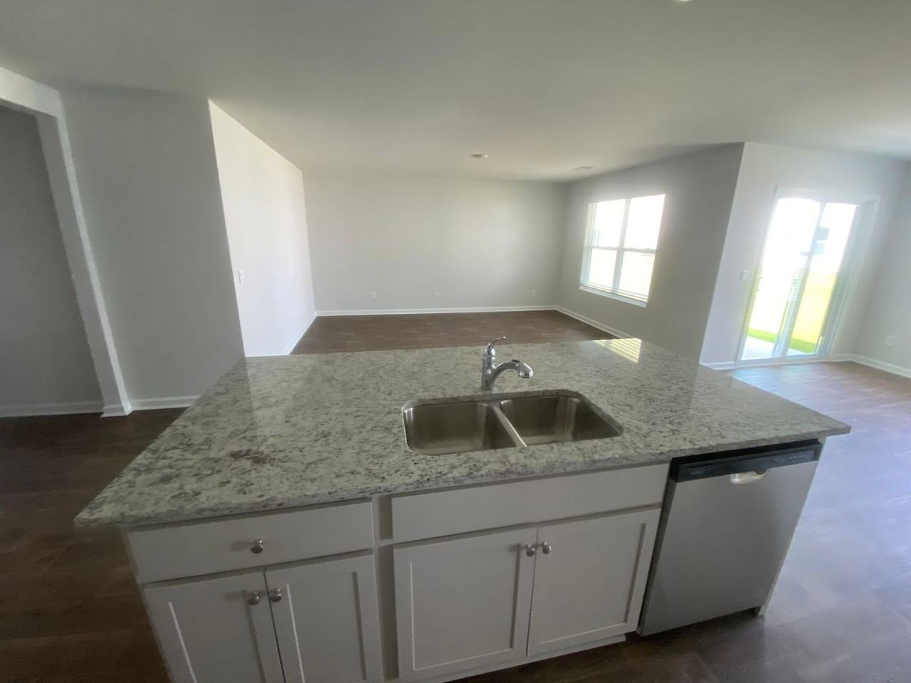 474 Coconut Dr - Photo 7 of 16