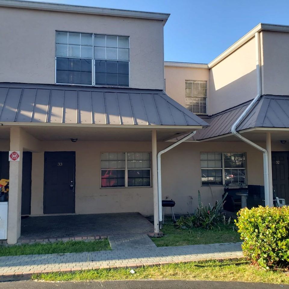 Twin Lakes - Photo 5 of 42