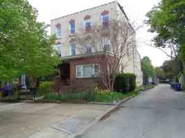 featured image of 713 W 33rd St