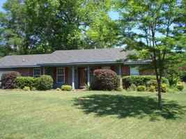 featured image of 4101 Clinton Way E