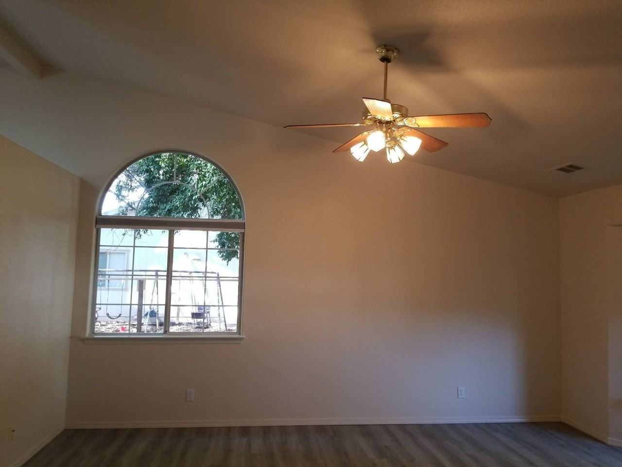 3257 Seedling Dr - Photo 6 of 22