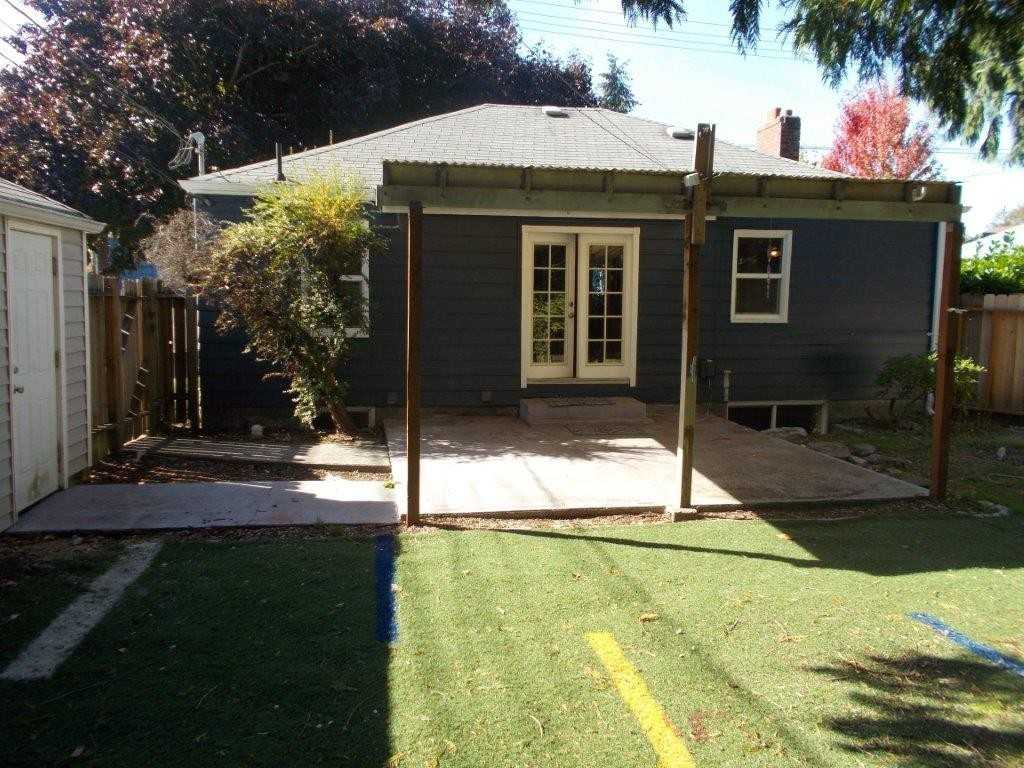 715 N Union Ave - Photo 2 of 29