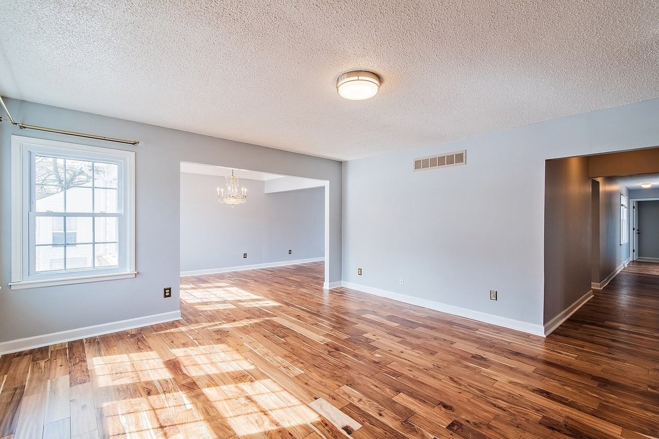 8240 Santa Fe Dr - Photo 2 of 30