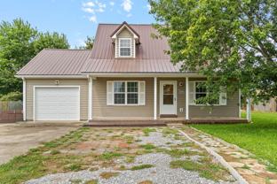 685 Artic Ave - Photo 1 of 1